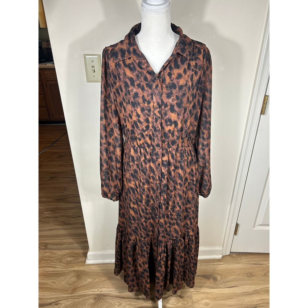 Evereve Maxi Shirt Dress Womens M Brown Leopard Print Tiered L/S Business Casual